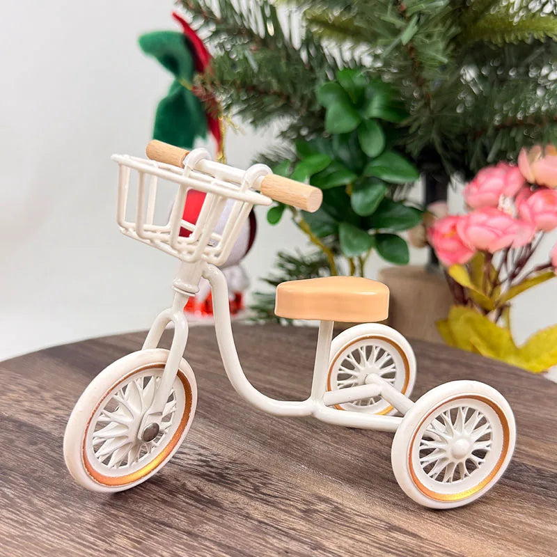 Home Decor Wrought Iron Tricycle Bicycle Model Non-Electric Decorative Ornament The Perfect Gift for Any Occasion